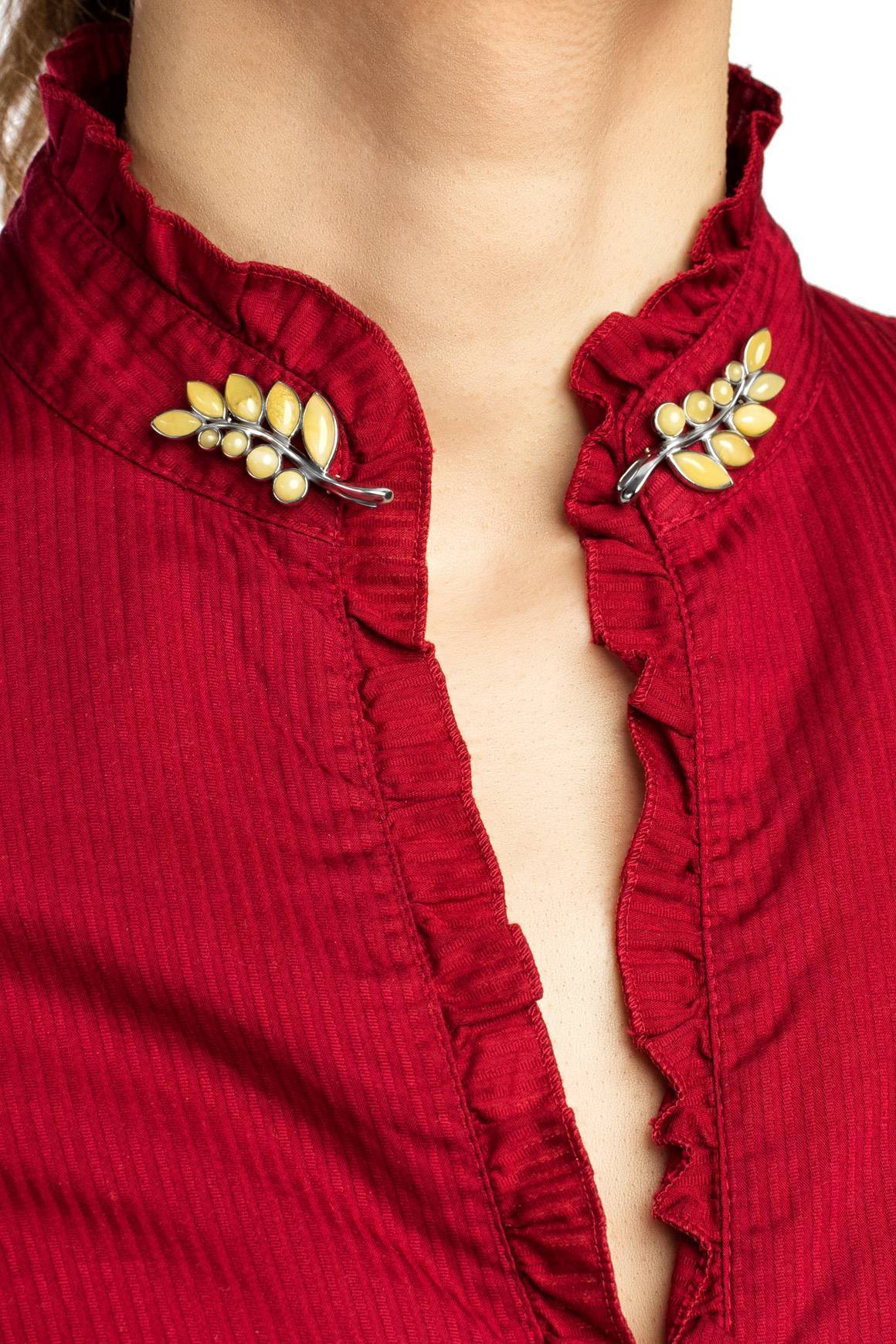 brooches